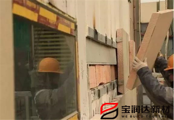 寶潤(rùn)達(dá)外墻保溫一體板施工